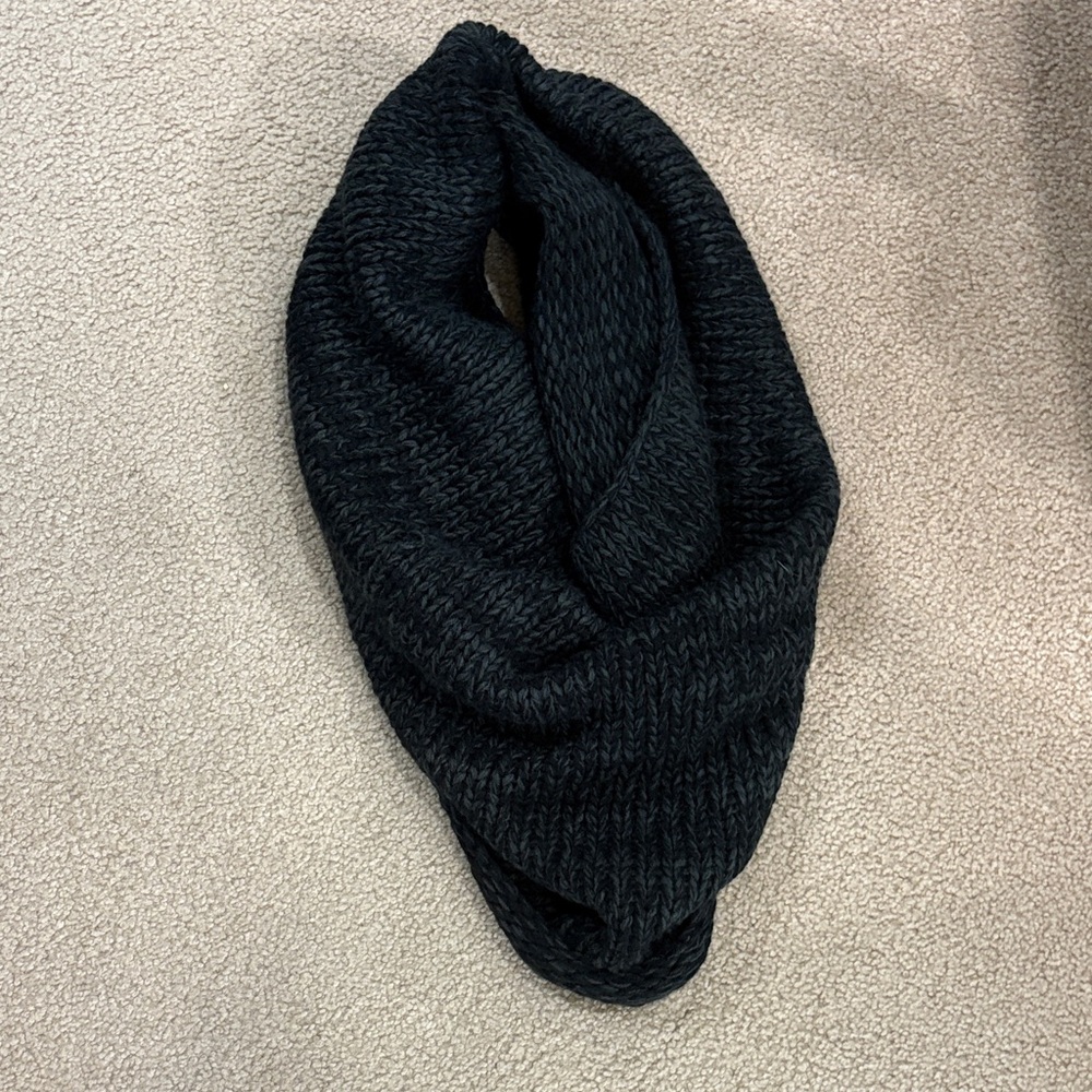 Black Knit Infinity Scarf
